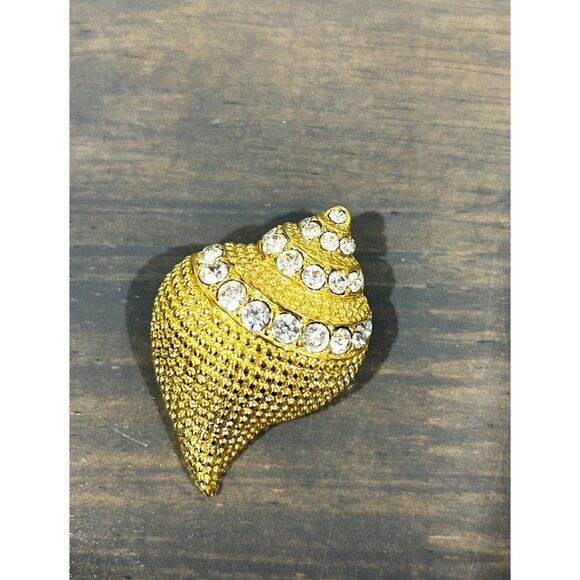 KJL Kenneth Jay Lane Seashell Brooch Pendant Gold Tone Rhinestones - Picture 1 of 9